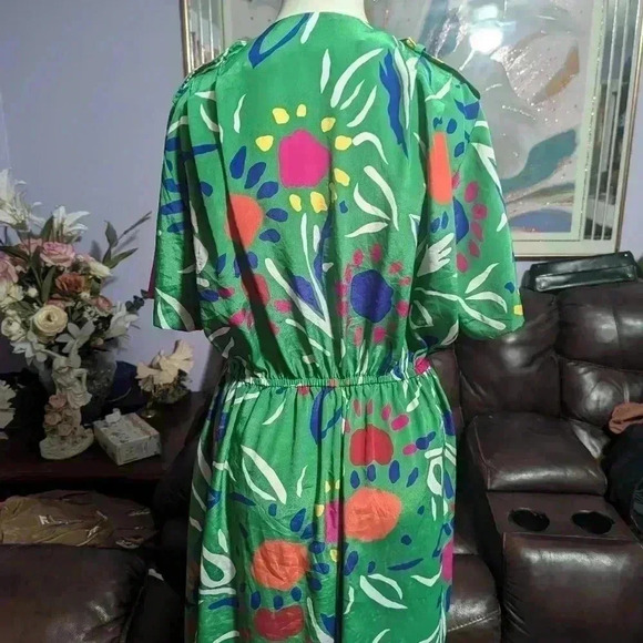 Liz Roberts roper - Picture 6 of 9